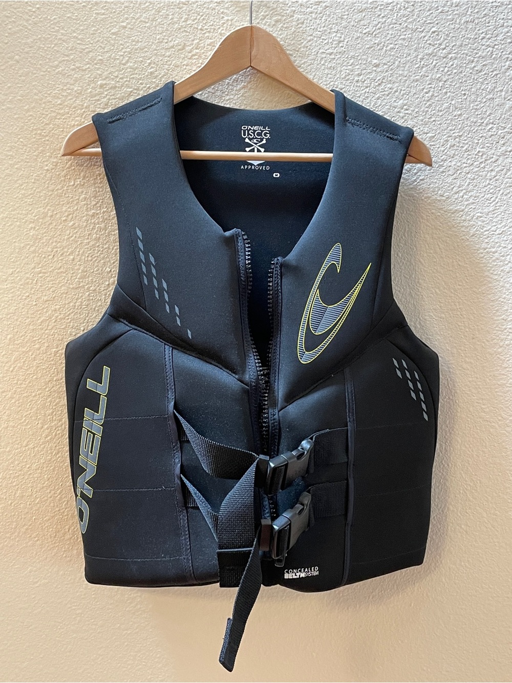 O'Neill Men’s Reactor III USCG Vest